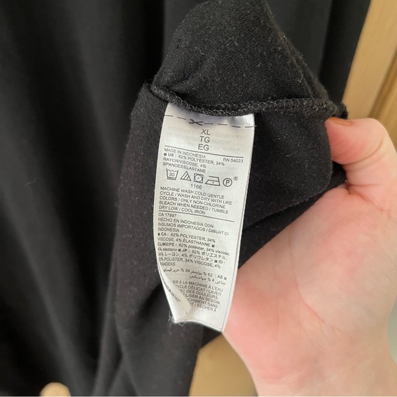 Old Navy Long Sleeve Swing Dress - Black - Picture 4 of 7